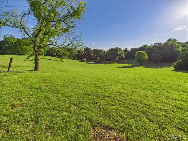 $1,175,000 | 291 Highway O Poplar Bluff, Williamsville, MO 63967