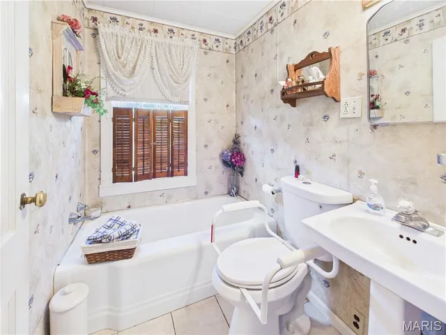 $1,175,000 | 291 Highway O Poplar Bluff, Williamsville, MO 63967