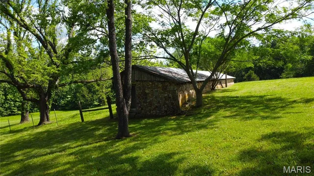$1,175,000 | 291 Highway O Poplar Bluff, Williamsville, MO 63967