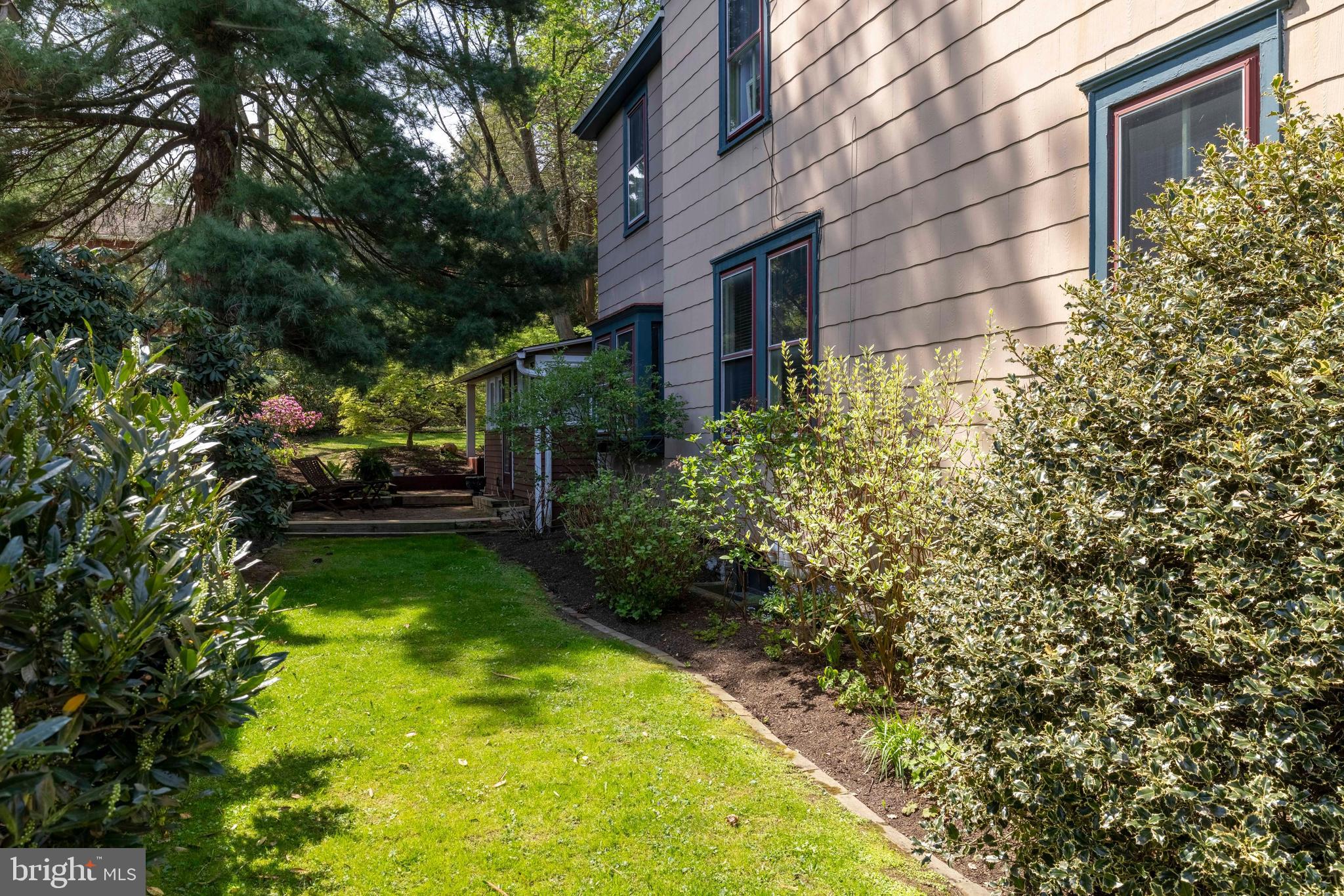 1268 Ashbourne Road Elkins Park, PA 19027 - Photo 42 of 46 a view of a backyard with plants