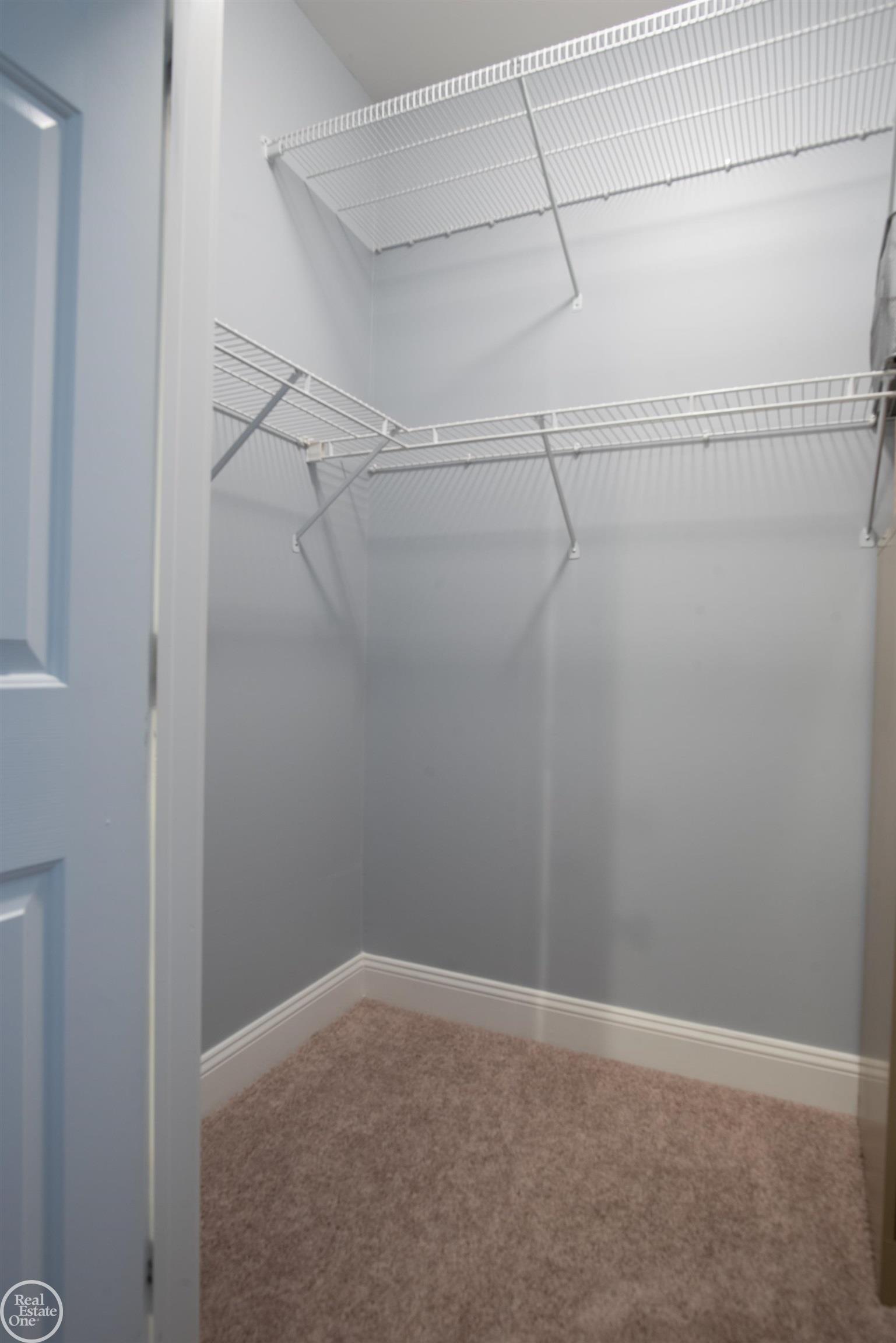 39178 Hayes Road Clinton Township, MI 48038 - Photo 17 of 30 50222693-262B9F89-9529-4F34-A09C-8183CCBAA400.JPG