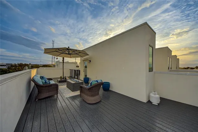 $644,900 | 323 15th Street North, St. Petersburg, FL 33705