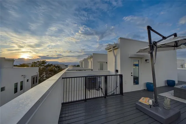 $644,900 | 323 15th Street North, St. Petersburg, FL 33705