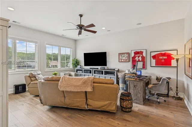 $1,699,000 | 18 Anchor Bay Court, Bluffton, SC 29910