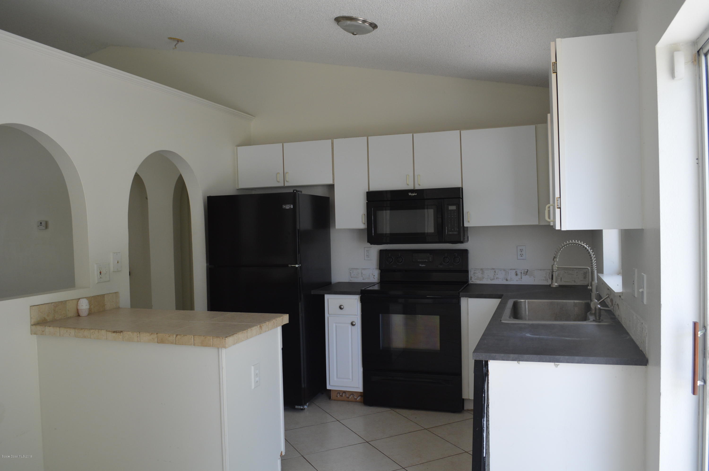 330 Wendover Road Southwest Palm Bay, FL 32908 - Photo 8 of 13 6