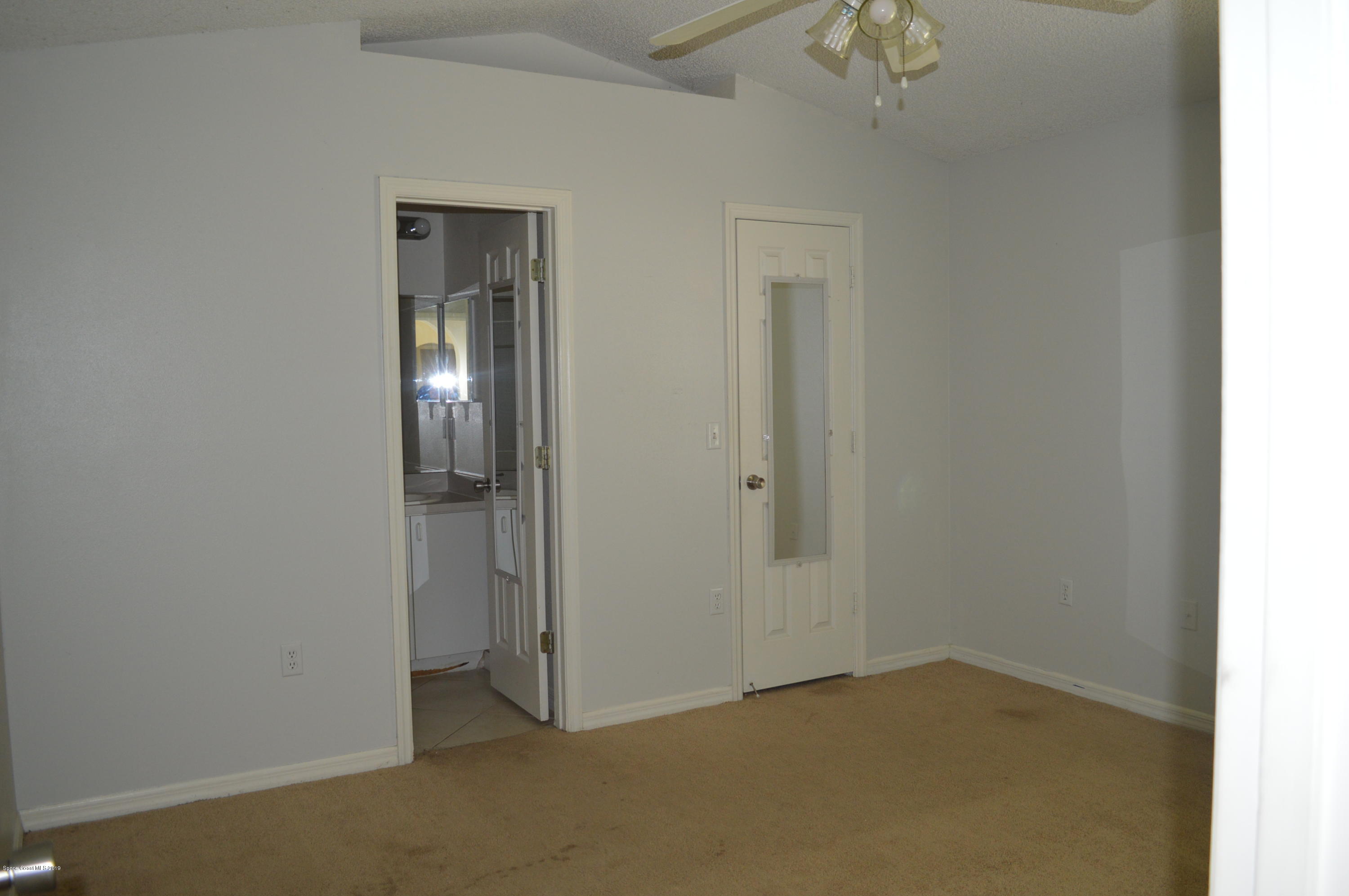 330 Wendover Road Southwest Palm Bay, FL 32908 - Photo 9 of 13 7
