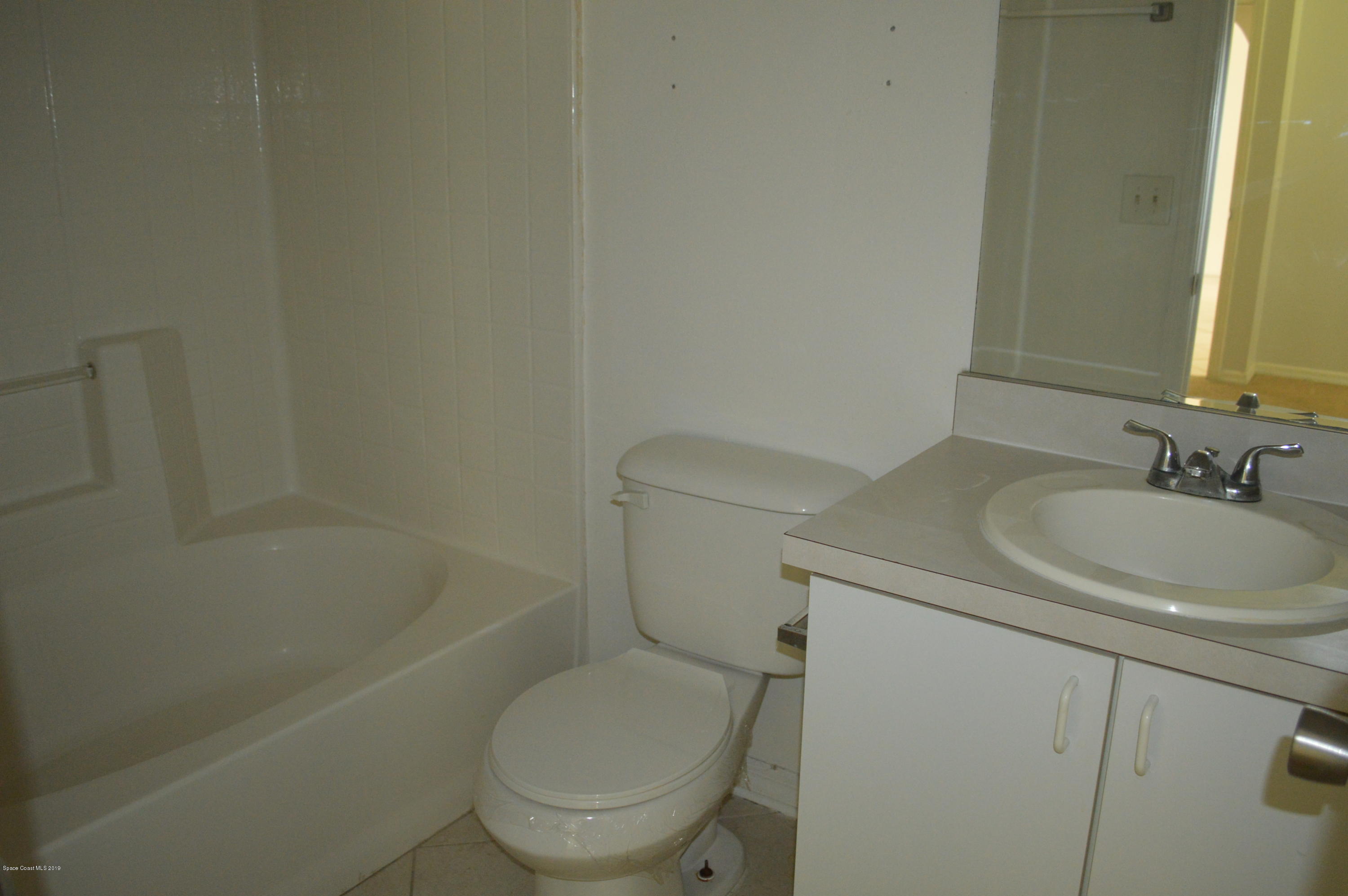 330 Wendover Road Southwest Palm Bay, FL 32908 - Photo 10 of 13 8 (2)