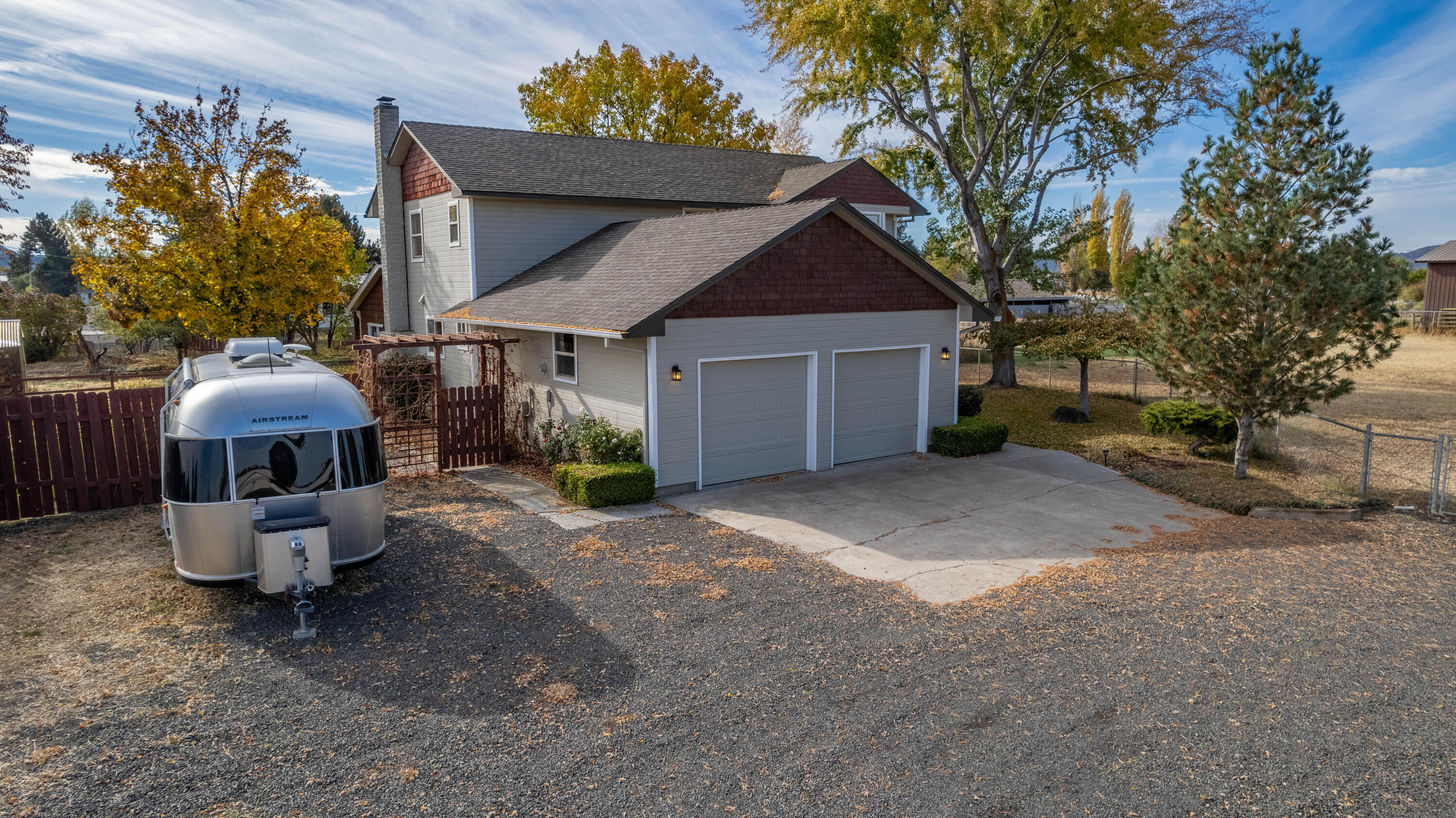 544 Apollo Road Prineville, OR 97754 - Photo 3 of 51 front of house 4