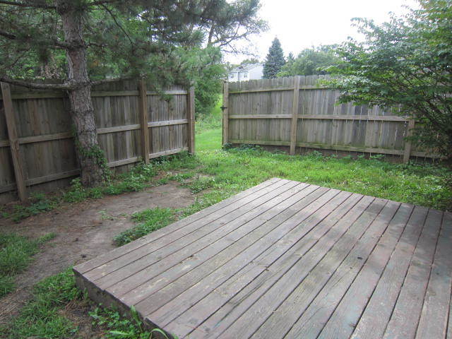 2037 Countryside Lane Round Lake Beach, IL 60073 - Photo 2 of 11