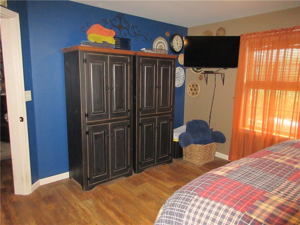 3118 Conway Wallrose Road Baden, PA 15005 - Photo 18 of 24