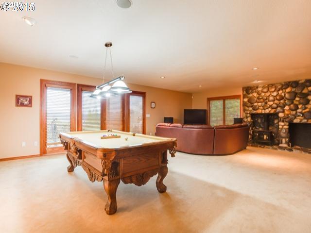 24700 Southwest Valley View Road West Linn, OR 97068 - Photo 11 of 15 Gallery Image 11