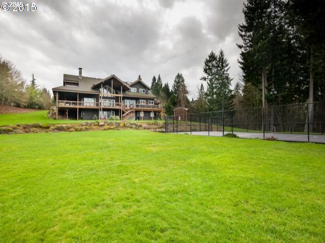 24700 Southwest Valley View Road West Linn, OR 97068 - Photo 13 of 15 Gallery Image 13