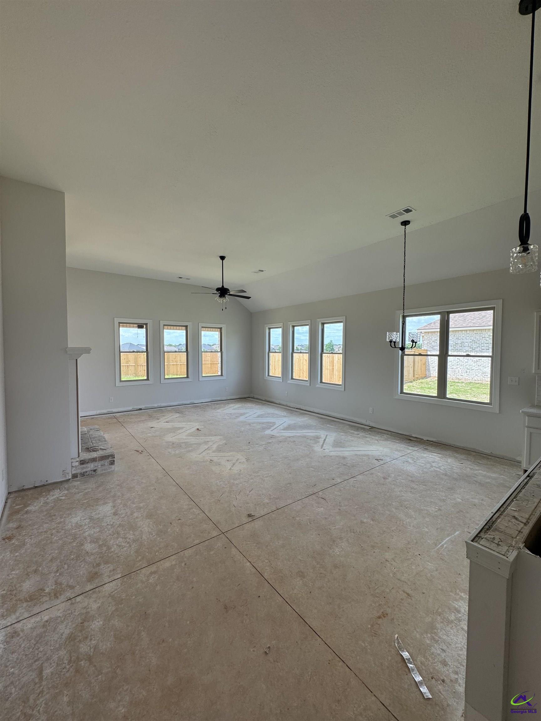 216 Farmland Circle Perry, GA 31069 - Photo 5 of 15