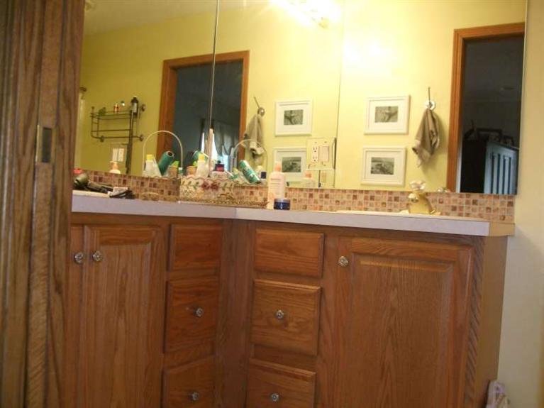 938 Dykstra Road Muskegon, MI 49445 - Photo 9 of 20 Additional Photo