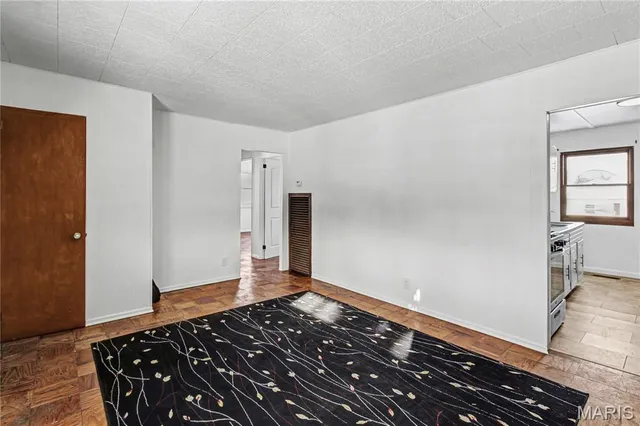 $219,000 | 202 Sunshine Drive, Festus, MO 63028