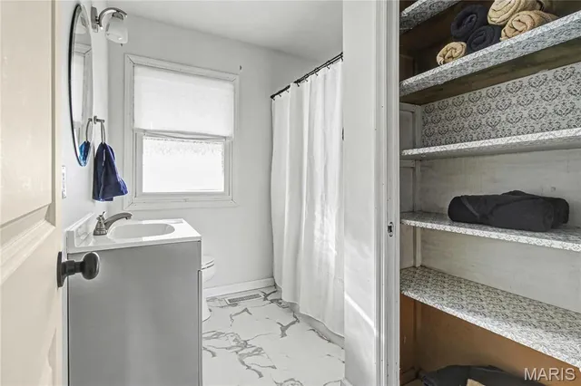 $219,000 | 202 Sunshine Drive, Festus, MO 63028