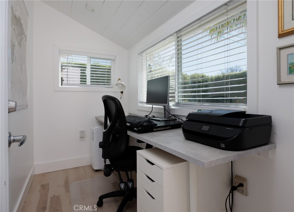 13392 Farmington Road Tustin, CA 92780 - Photo 28 of 36