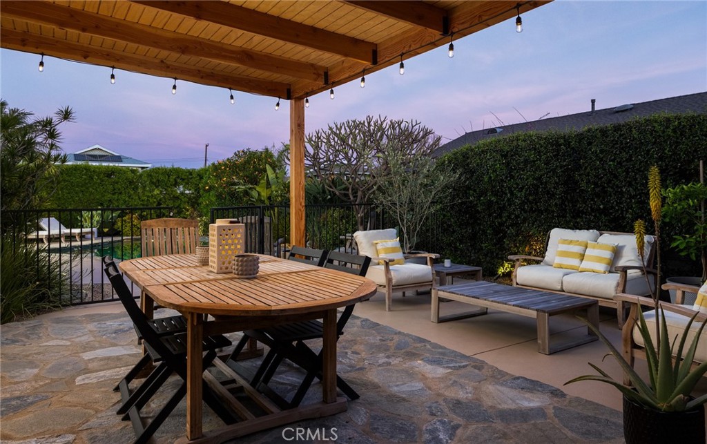 13392 Farmington Road Tustin, CA 92780 - Photo 5 of 36