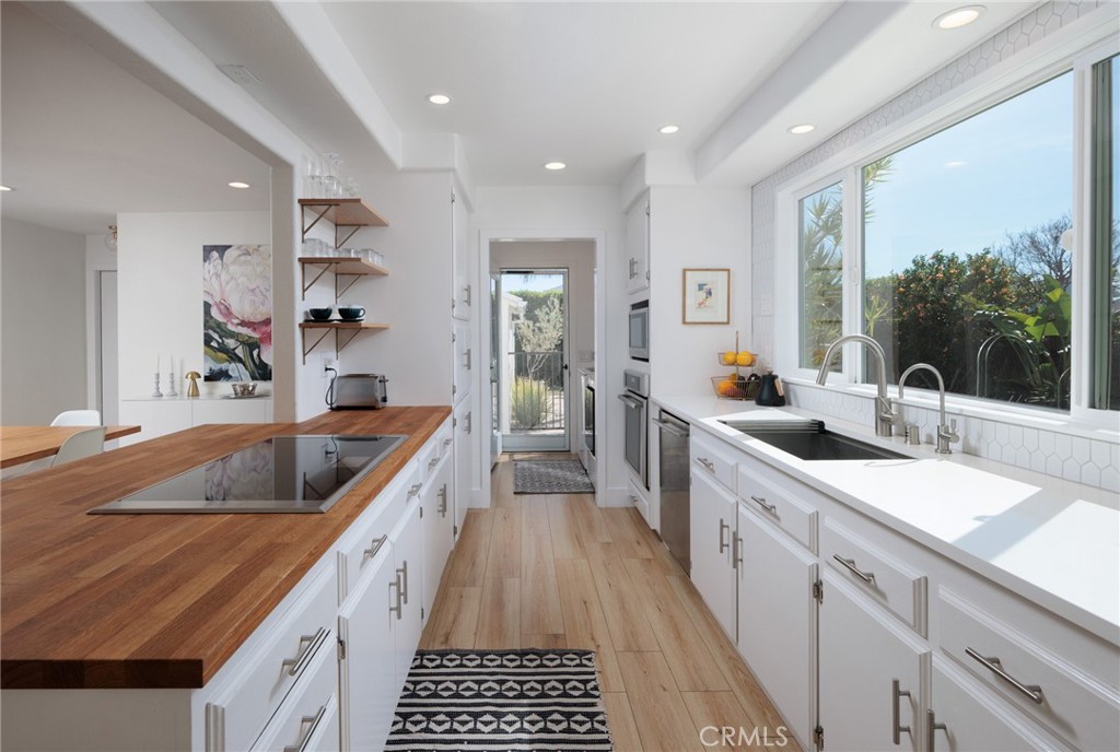 13392 Farmington Road Tustin, CA 92780 - Photo 10 of 36