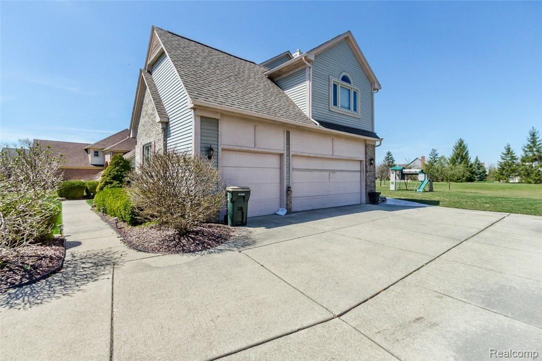 47160 Eastbourne Road Canton, MI 48188 - Photo 45 of 51 45.jpg
