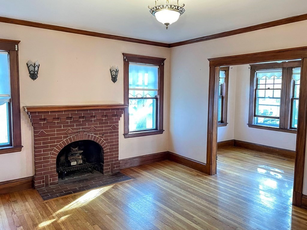 32 Overlook Road Quincy, MA 02169 - Photo 4 of 27 Gallery Image 4