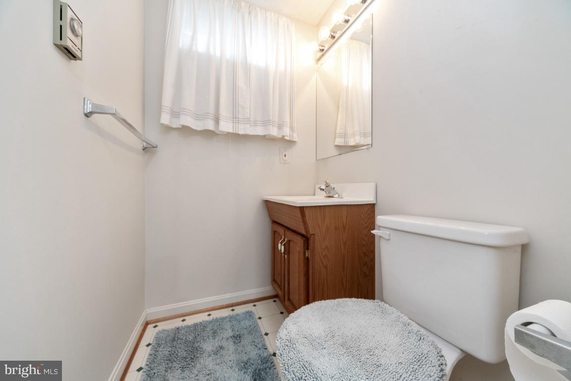 8117 Timberbrooke Road Baltimore, MD 21237 - Photo 30 of 35 Lower level powder room