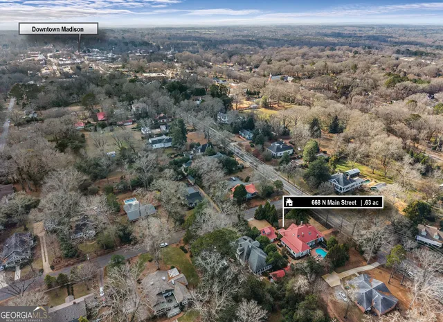 a view of outdoor space with city view