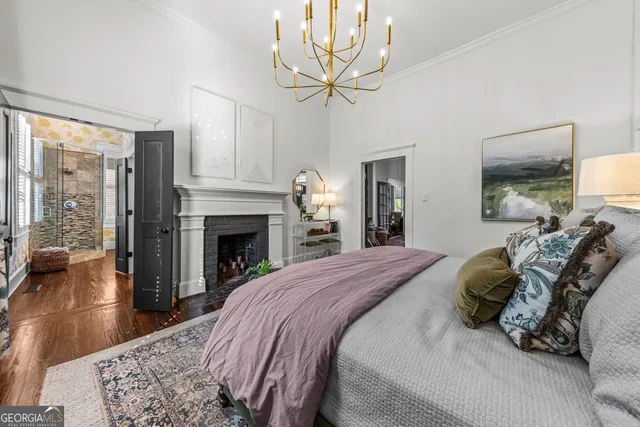 a view of a workspace with furniture