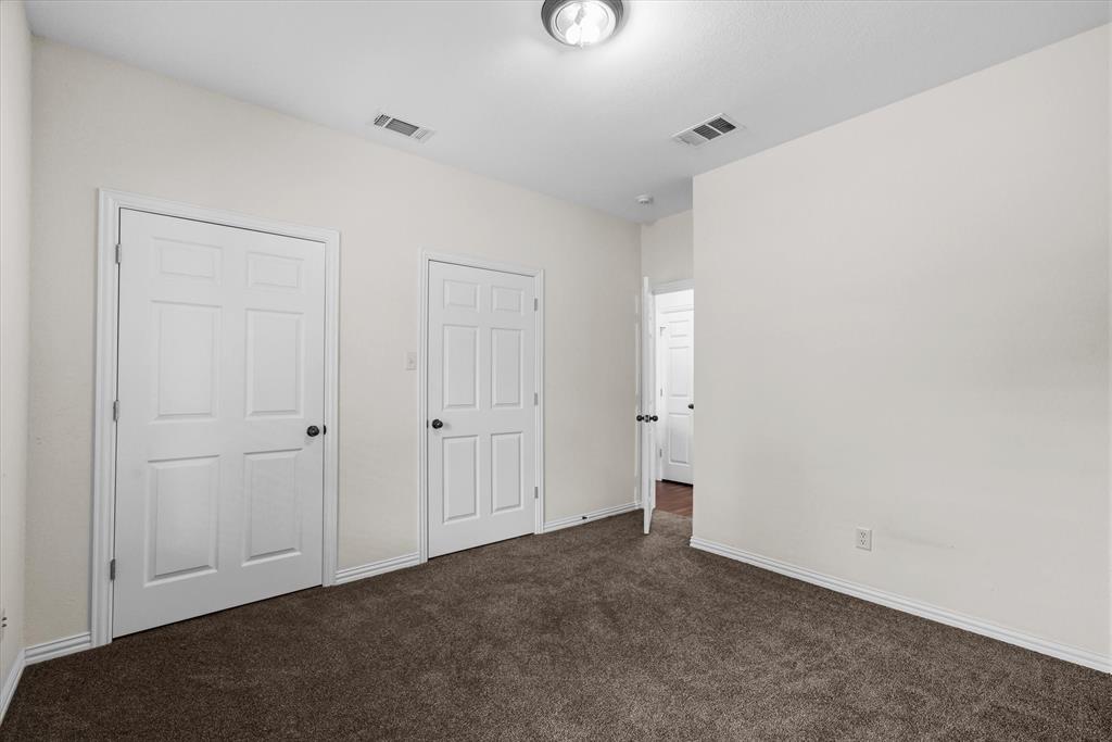 167 County Road 4202 Canton, TX 75103 - Photo 20 of 40 a view of an empty room