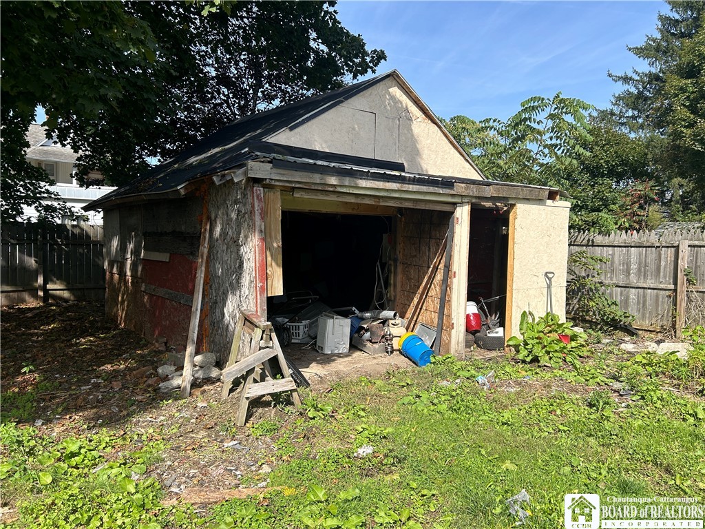 219 East Oak Street Olean, NY 14760 - Photo 5 of 25