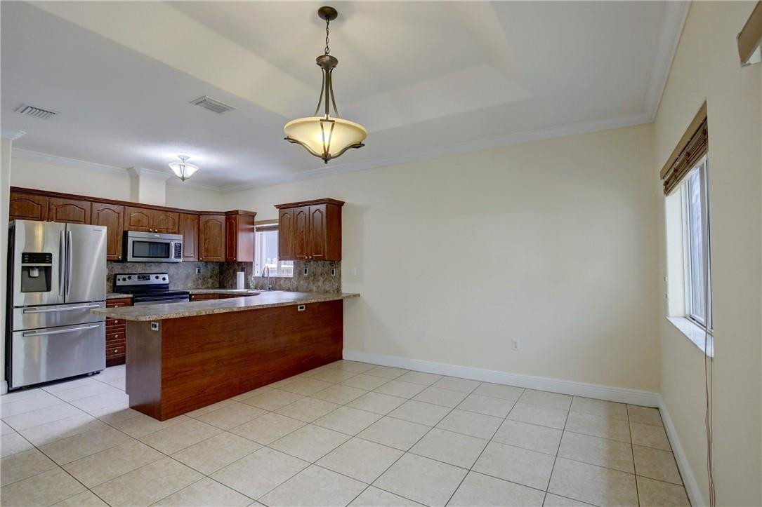 202 Southwest 15th Place Homestead, FL 33030 - Photo 20 of 29 Photo 20