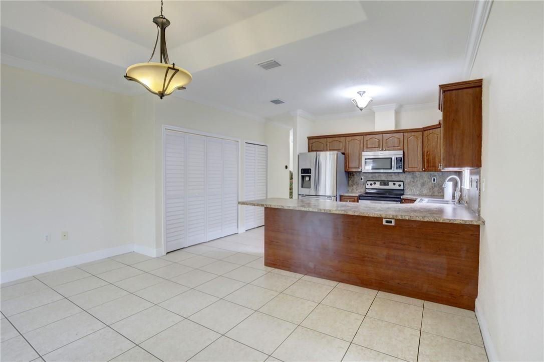 202 Southwest 15th Place Homestead, FL 33030 - Photo 21 of 29 Photo 21