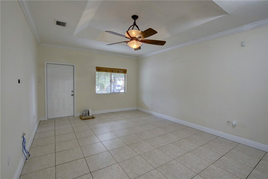 202 Southwest 15th Place Homestead, FL 33030 - Photo 5 of 29 Photo 5