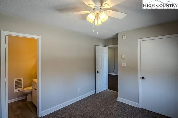 $210,000 | 1005 Beech Mountain Parkway, Unit 207, Beech Mountain, NC 28604