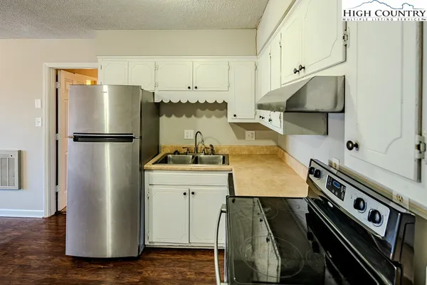 $210,000 | 1005 Beech Mountain Parkway, Unit 207, Beech Mountain, NC 28604