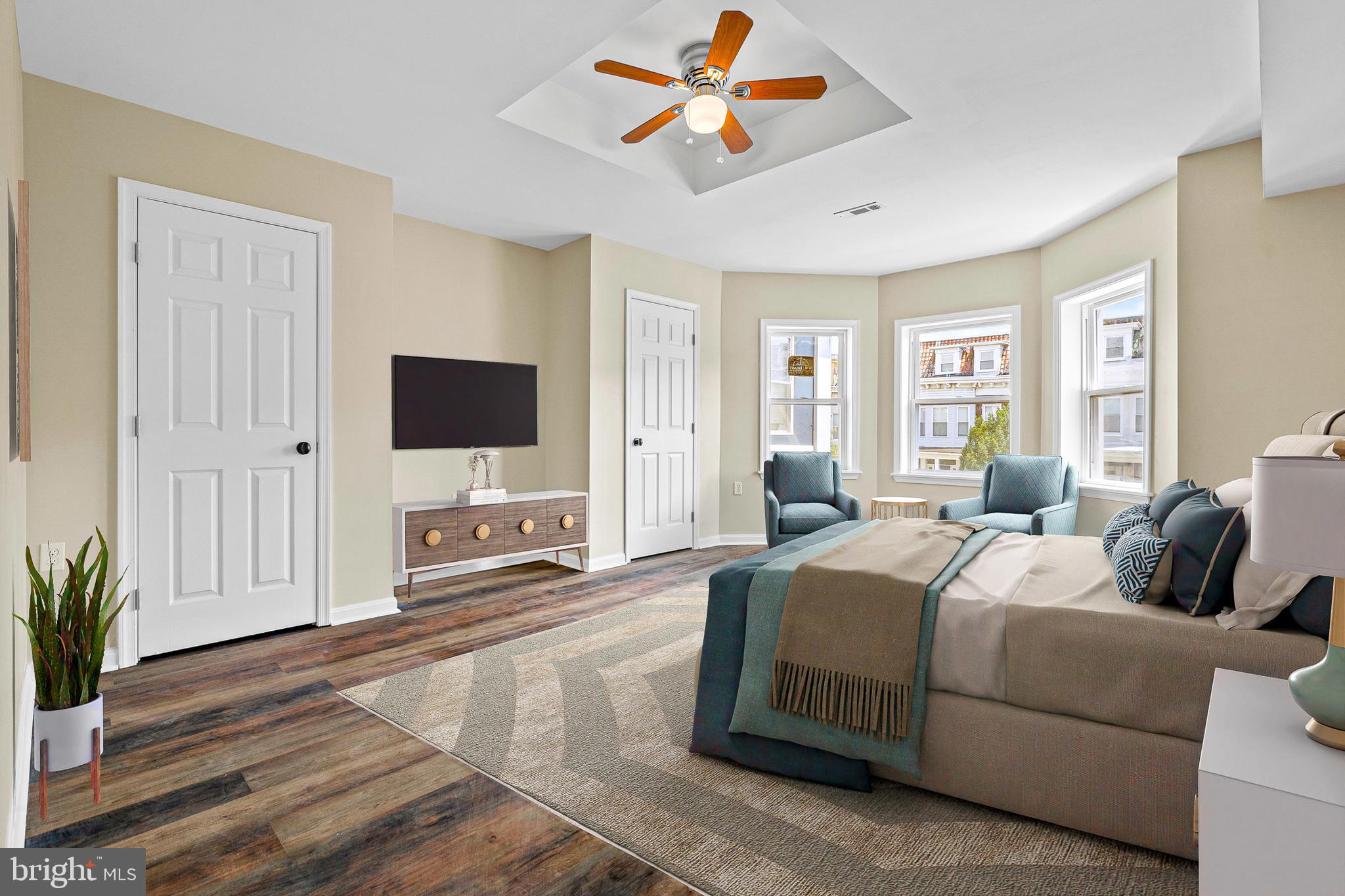 948 Brooks Lane Baltimore, MD 21217 - Photo 15 of 24 Level 2 -Bedroom Staged