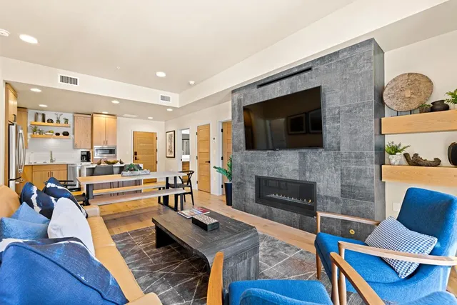 $973,000 | 780 Village Drive, Unit 412, Donnelly, ID 83615