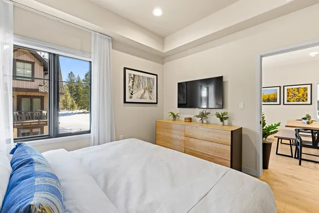 $973,000 | 780 Village Drive, Unit 412, Donnelly, ID 83615