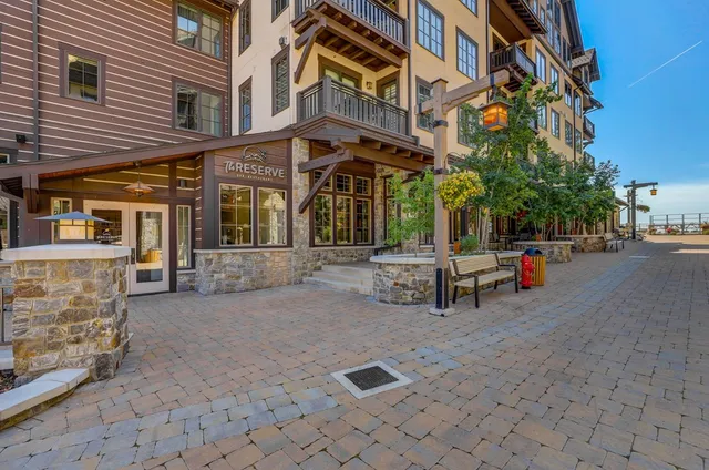 $973,000 | 780 Village Drive, Unit 412, Donnelly, ID 83615