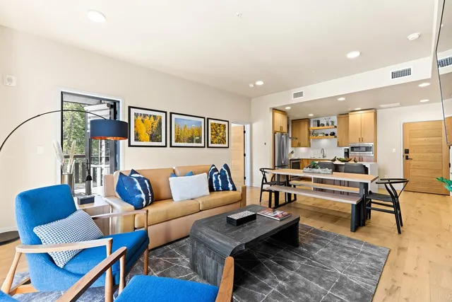 $973,000 | 780 Village Drive, Unit 412, Donnelly, ID 83615