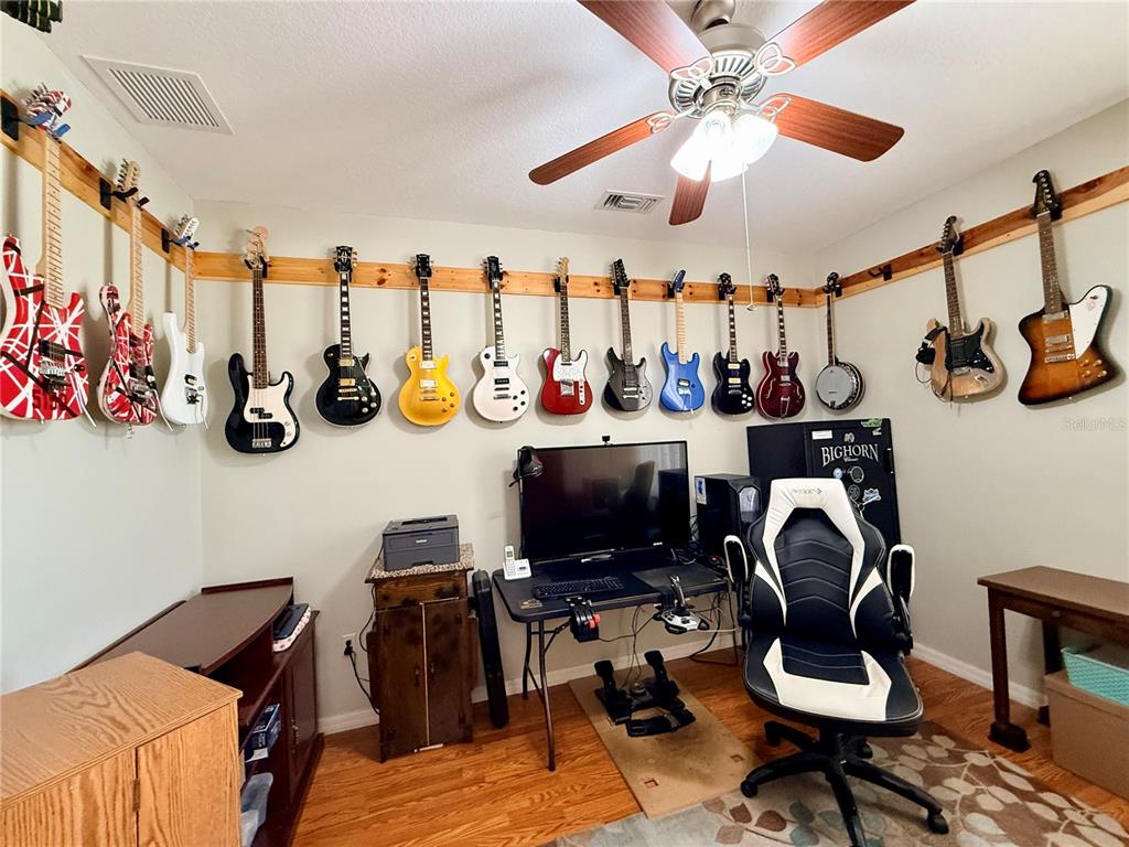 15597 Southwest 14th Avenue Road Ocala, FL 34473 - Photo 16 of 77