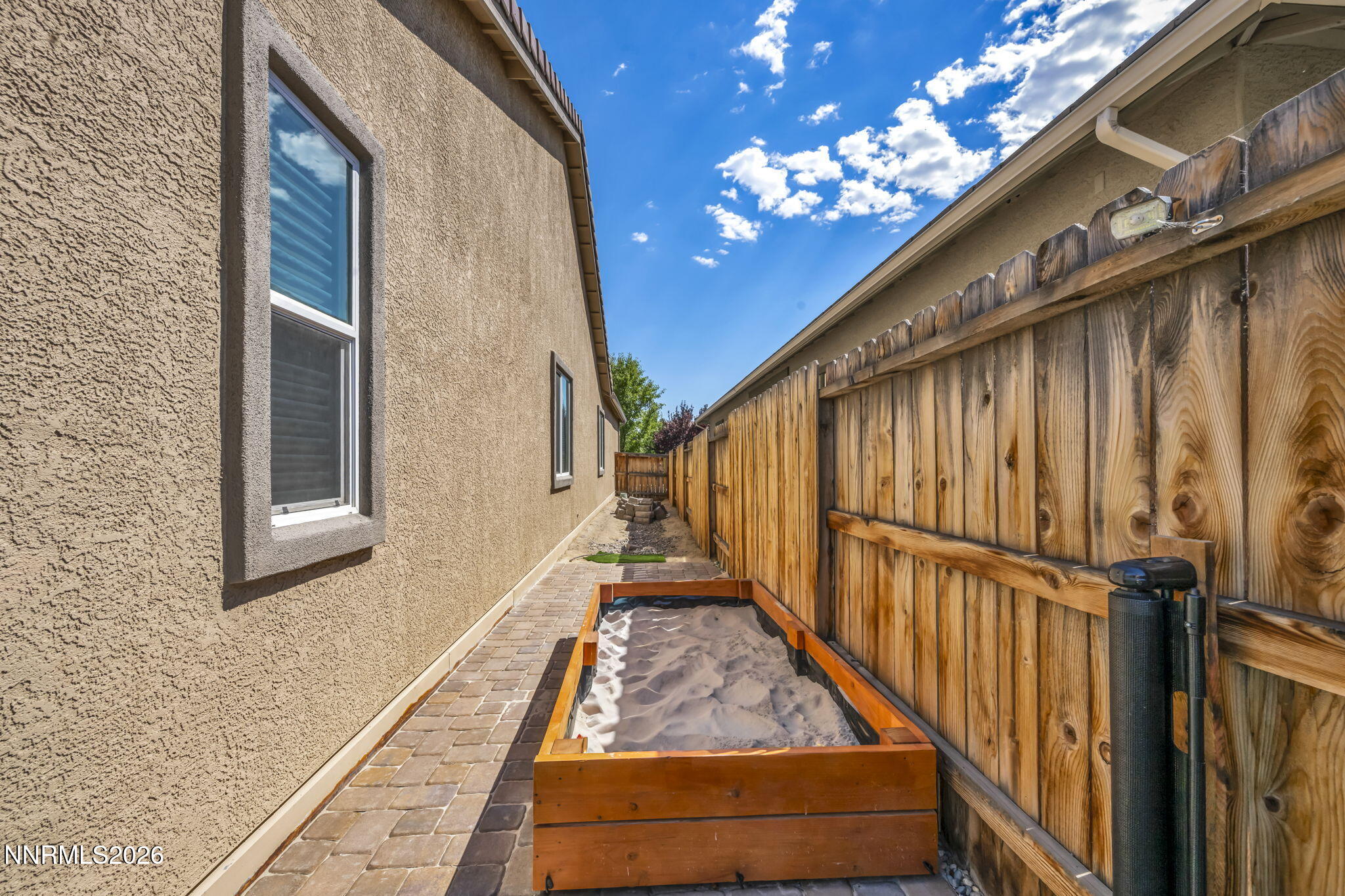 2029 Neviekay Lane Reno, NV 89521 - Photo 68 of 73 Backyard side