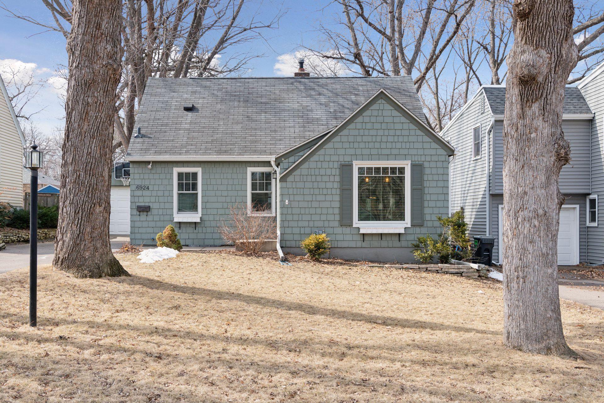 6924 Logan Avenue South Richfield, MN 55423 - Photo 1 of 29