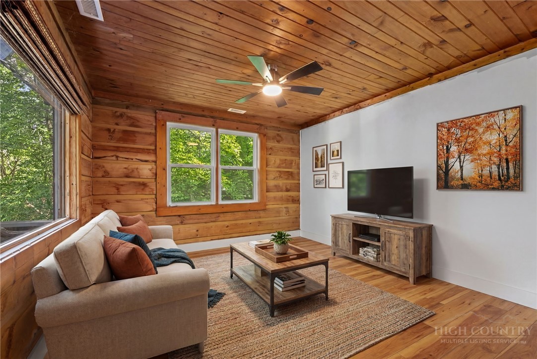 2020 Castle Ford Road Boone, NC 28607 - Photo 14 of 42 Gallery Image 14