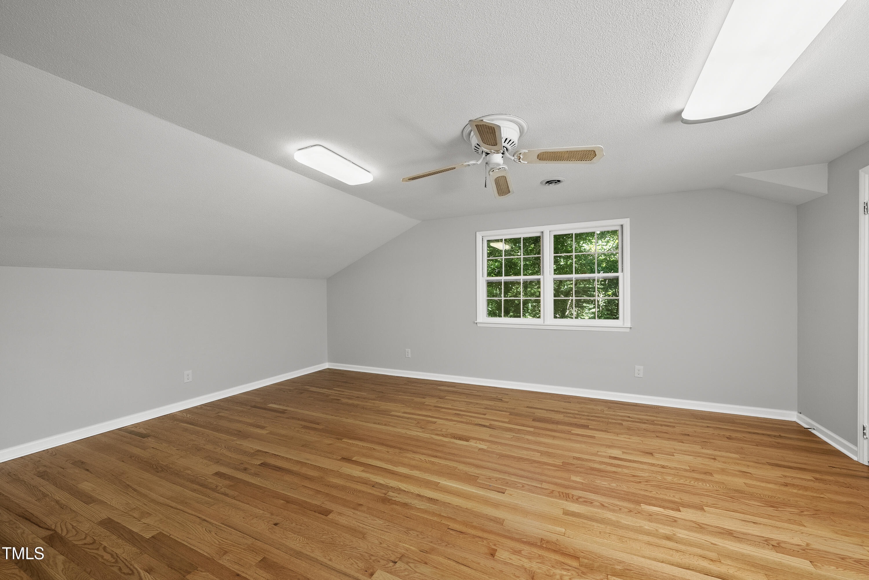 5500 North Hills Drive Raleigh, NC 27612 - Photo 32 of 48 DSC07905