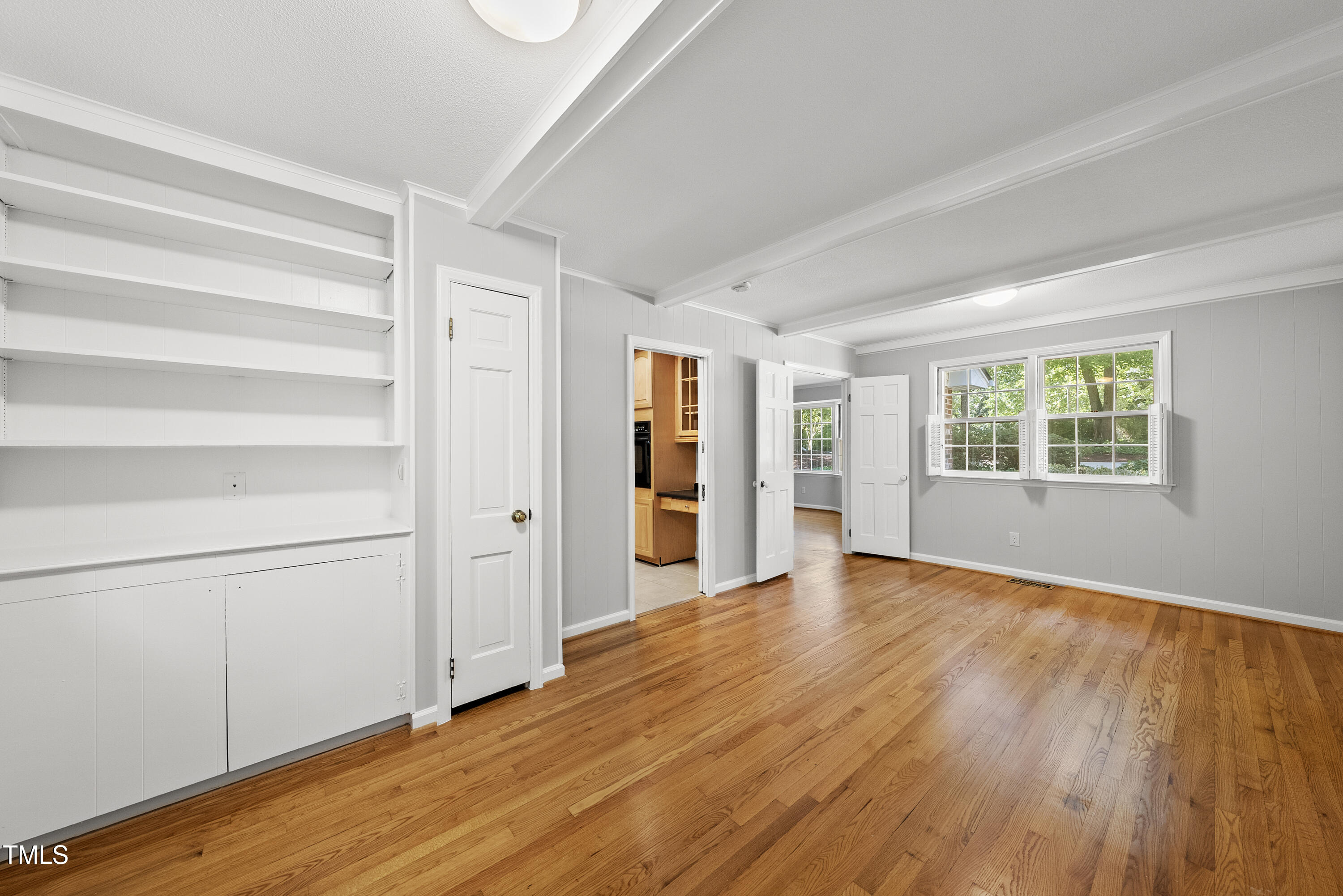 5500 North Hills Drive Raleigh, NC 27612 - Photo 7 of 48 DSC07812