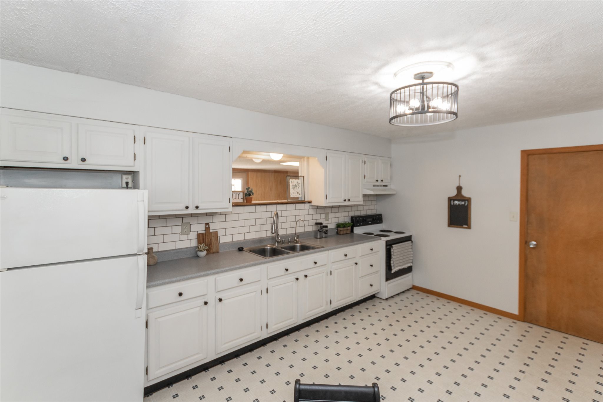 6301 West Taylor Road Muncie, IN 47304 - Photo 14 of 31 Gallery Image 14