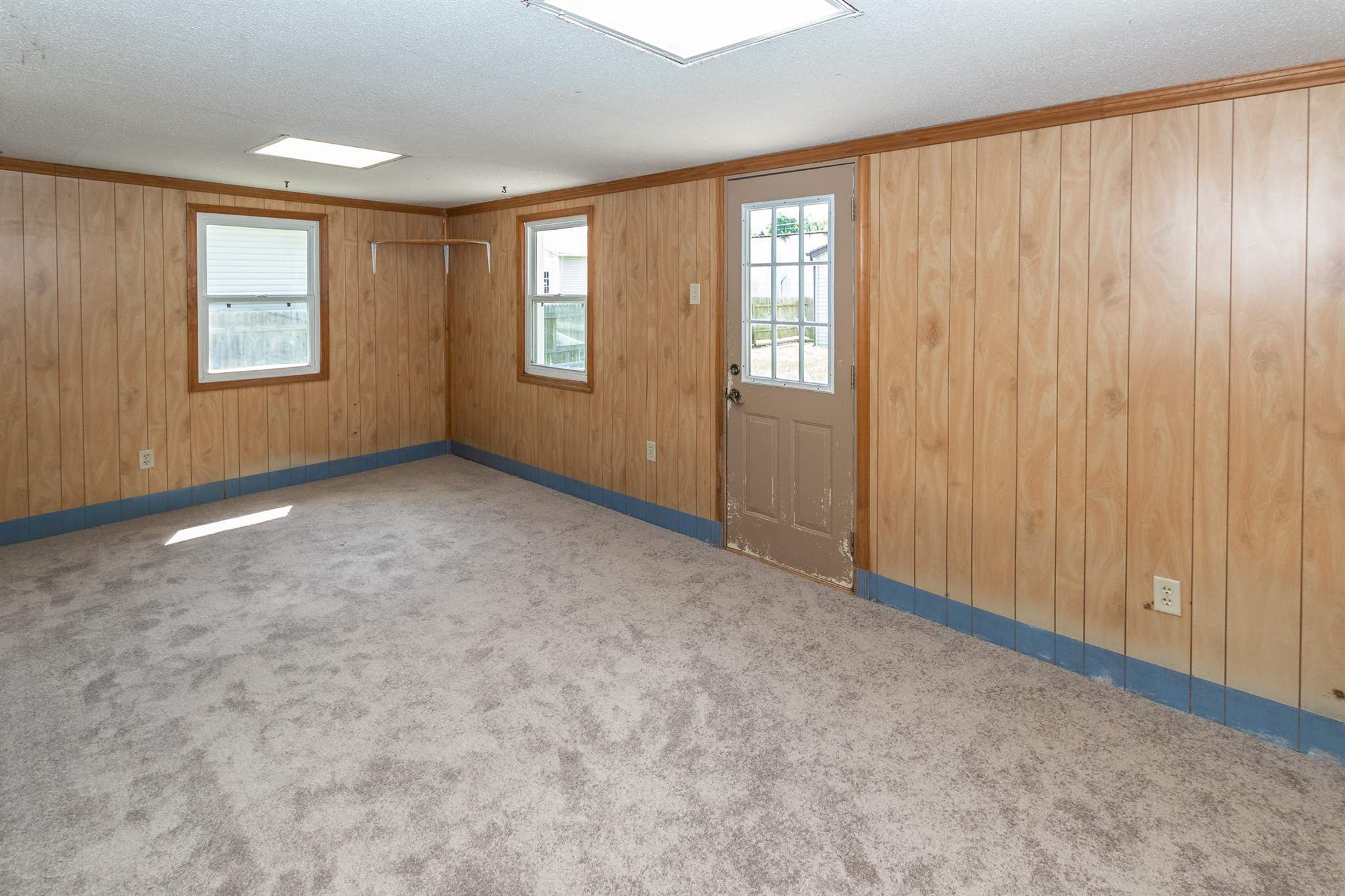 6301 West Taylor Road Muncie, IN 47304 - Photo 18 of 31 Gallery Image 18
