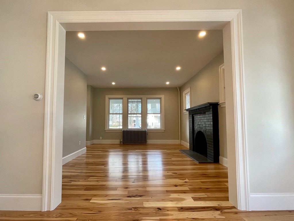 16 Brown Street Maynard, MA 01754 - Photo 9 of 32