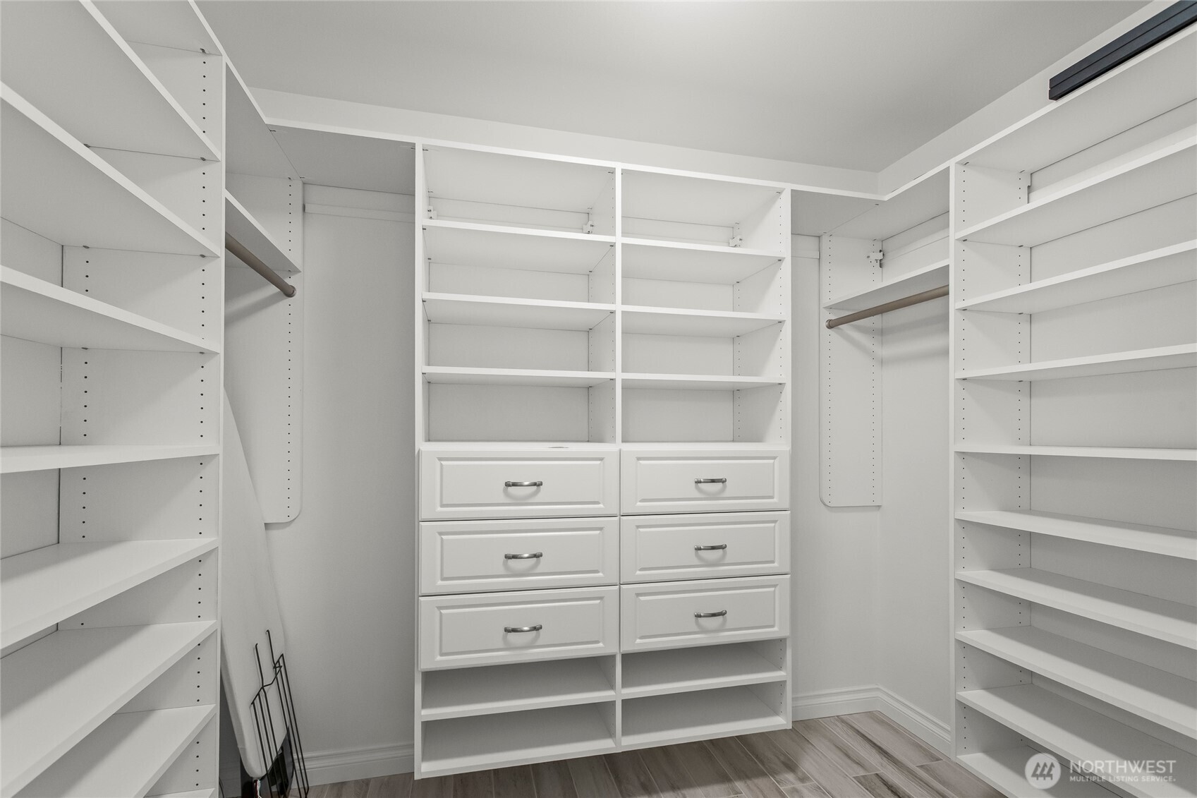 24314 237th Way Southeast Maple Valley, WA 98038 - Photo 20 of 36